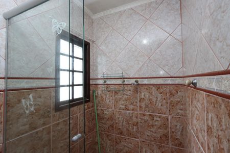 Casa à venda com 195m², 3 quartos e 2 vagasBanheiro da Suíte