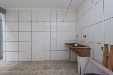 Casa à venda com 195m², 3 quartos e 2 vagasÁrea de Serviço