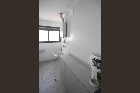 Apartamento à venda com 81m², 3 quartos e 1 vagaÁrea de Serviço