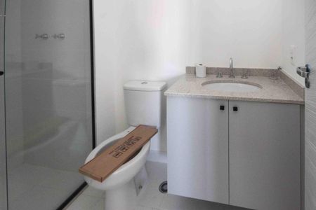 Apartamento à venda com 81m², 3 quartos e 1 vagaBanheiro Social