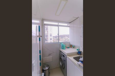 Apartamento à venda com 49m², 2 quartos e 1 vaga Apartamento à venda com 49m², 2 quartos e 1 vagaÁrea de Serviço