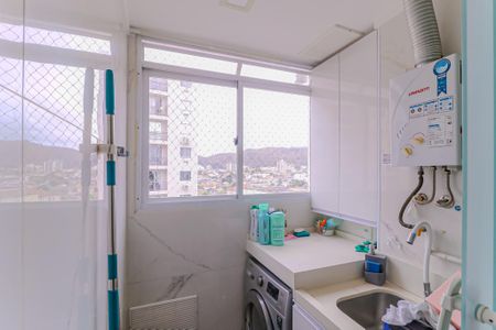 Apartamento à venda com 49m², 2 quartos e 1 vaga Apartamento à venda com 49m², 2 quartos e 1 vagaÁrea de Serviço