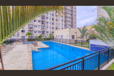 Apartamento à venda com 49m², 2 quartos e 1 vaga Apartamento à venda com 49m², 2 quartos e 1 vagaÁrea comum - Piscina