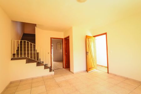 Sala de casa para alugar com 3 quartos, 90m² em Vila Sonia, São Paulo