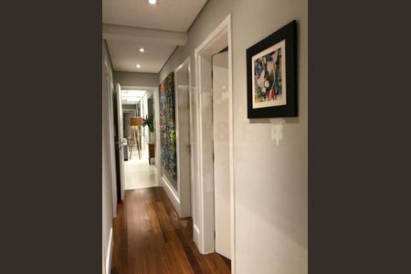 Apartamento à venda com 4 quartos, 181m² em Vila Olímpia, São Paulo