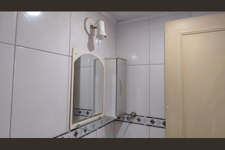 Apartamento à venda com 42m², 2 quartos e sem vaga Apartamento à venda com 42m², 2 quartos e sem vagaBanheiro
