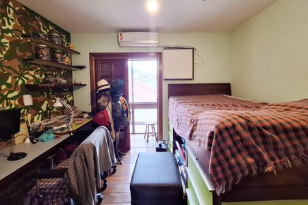 Casa à venda com 532m², 5 quartos e 2 vagasQuarto 1