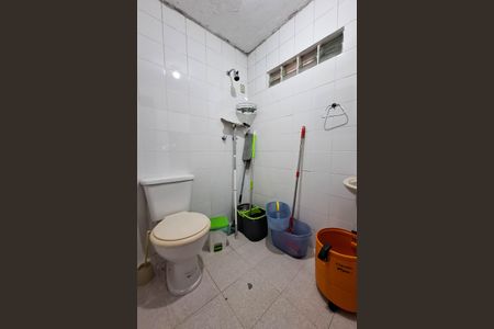 Casa à venda com 532m², 5 quartos e 2 vagasBanheiro de serviço