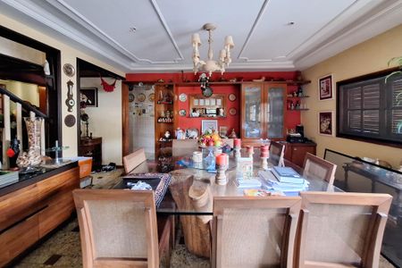 Casa à venda com 532m², 5 quartos e 2 vagasCopa