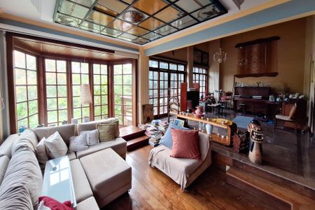 Sala de casa à venda com 5 quartos, 532m² em São Francisco, Niterói