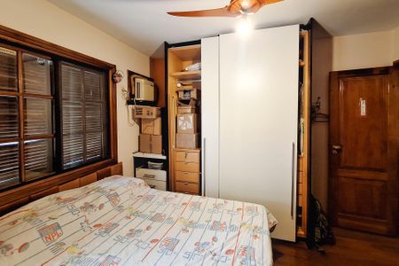 Casa à venda com 532m², 5 quartos e 2 vagasQuarto 2