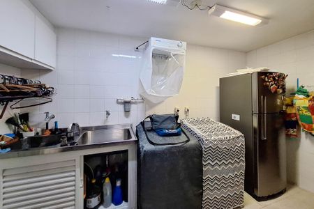 Casa à venda com 532m², 5 quartos e 2 vagasÁrea de Serviço