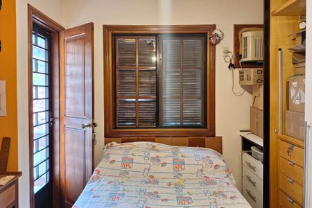 Casa à venda com 532m², 5 quartos e 2 vagasQuarto 2