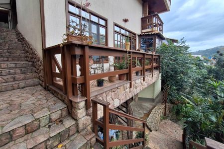 Casa à venda com 532m², 5 quartos e 2 vagasQuintal