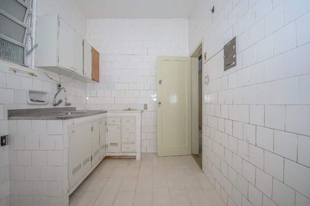 Apartamento à venda com 75m², 3 quartos e 4 vagas