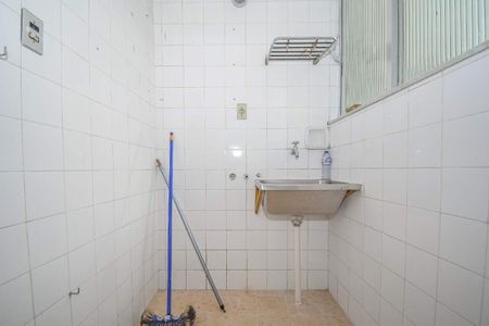Apartamento à venda com 75m², 3 quartos e 4 vagas