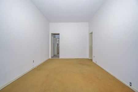 Apartamento à venda com 75m², 3 quartos e 4 vagas