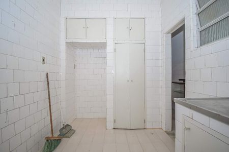 Apartamento à venda com 75m², 3 quartos e 4 vagas