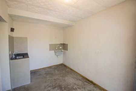Casa de condomínio para alugar com 28m², 1 quarto e 1 vagaSala e Cozinha