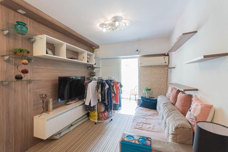 Sala de apartamento à venda com 2 quartos, 70m² em Tijuca, Rio de Janeiro