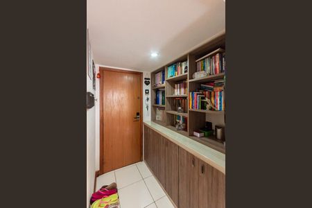 Apartamento à venda com 70m², 2 quartos e 1 vagaSala