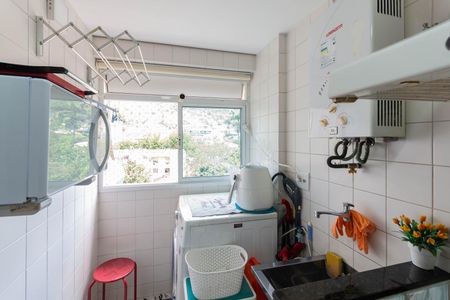 Apartamento à venda com 70m², 2 quartos e 1 vagaÁrea de Serviço