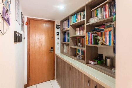 Sala de apartamento à venda com 2 quartos, 70m² em Tijuca, Rio de Janeiro