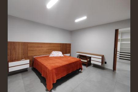 Casa de condomínio à venda com 560m², 4 quartos e 1 vaga Casa de condomínio à venda com 560m², 4 quartos e 1 vagaSuíte 4