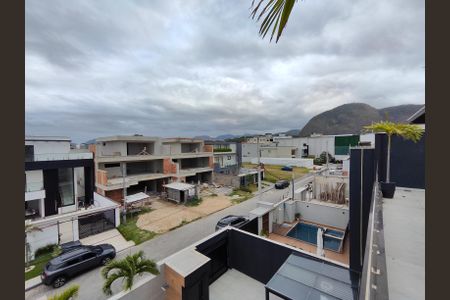Casa de condomínio à venda com 560m², 4 quartos e 1 vaga Casa de condomínio à venda com 560m², 4 quartos e 1 vagaVaranda 1 Vista