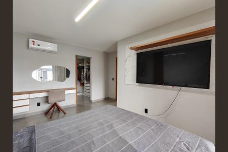 Casa de condomínio à venda com 560m², 4 quartos e 1 vaga Casa de condomínio à venda com 560m², 4 quartos e 1 vagaSuíte 1