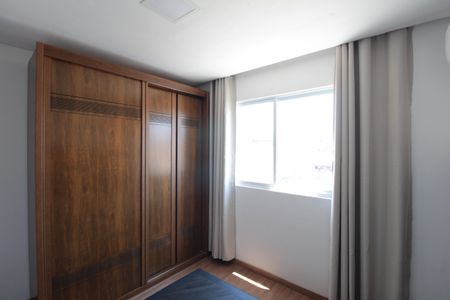 Apartamento para alugar com 60m², 2 quartos e 1 vagaSuíte