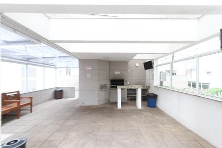 Apartamento à venda com 45m², 2 quartos e 1 vagaÁrea comum - Churrasqueira