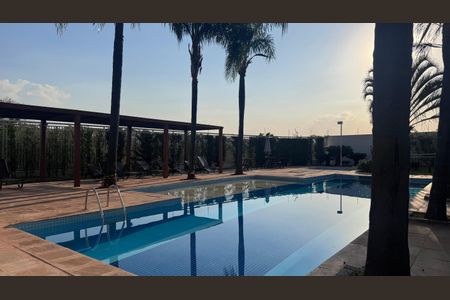 Apartamento à venda com 5m², 2 quartos e 1 vagaÁrea comum - Piscina