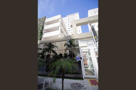 Apartamento à venda com 37m², 1 quarto e 1 vagaFachada