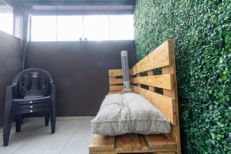 Apartamento à venda com 74m², 2 quartos e 1 vaga Apartamento à venda com 74m², 2 quartos e 1 vagaVaranda gourmet