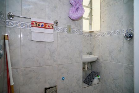 Apartamento à venda com 52m², 2 quartos e sem vagaBanheiro da Suíte