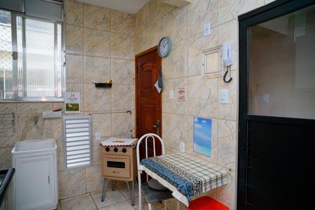 Apartamento à venda com 52m², 2 quartos e sem vagaCozinha