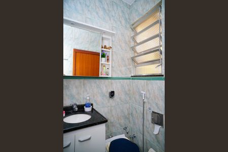 Apartamento à venda com 52m², 2 quartos e sem vagaBanheiro Social