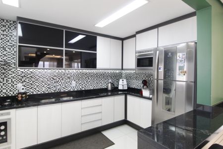 Apartamento para alugar com 145m², 3 quartos e 2 vagasCozinha