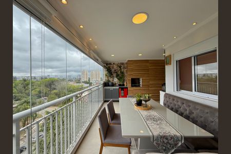 Apartamento à venda com 71m², 2 quartos e 2 vagasVaranda