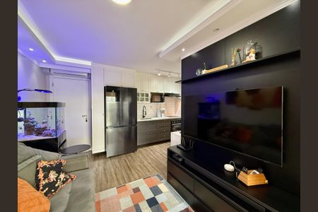 Sala de apartamento à venda com 2 quartos, 71m² em Santo Amaro, São Paulo