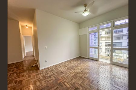 Sala de apartamento à venda com 2 quartos, 80m² em Laranjeiras, Rio de Janeiro