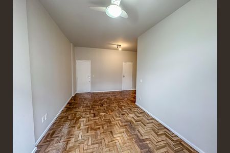 Sala de apartamento à venda com 2 quartos, 80m² em Laranjeiras, Rio de Janeiro