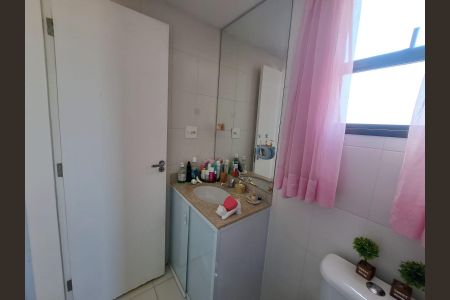 Apartamento à venda com 79m², 3 quartos e 2 vagasBanheiro Social