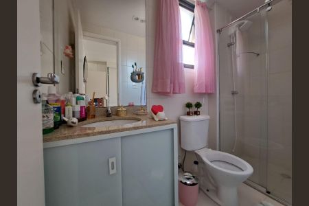 Apartamento à venda com 79m², 3 quartos e 2 vagasBanheiro Social