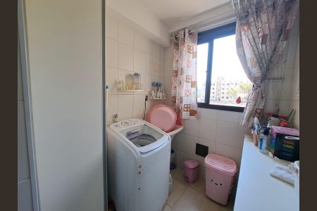 Apartamento à venda com 79m², 3 quartos e 2 vagasÁrea de Serviço