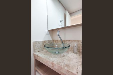 Apartamento para alugar com 60m², 3 quartos e sem vagaBanheiro