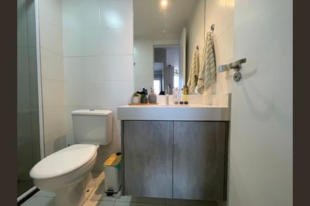 Apartamento à venda com 60m², 2 quartos e 1 vaga Apartamento à venda com 60m², 2 quartos e 1 vagaBanheiro Social