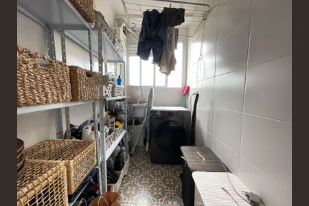 Apartamento à venda com 60m², 2 quartos e 1 vaga Apartamento à venda com 60m², 2 quartos e 1 vagaÁrea de Serviço