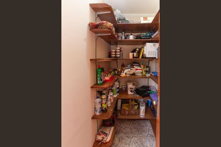 Casa à venda com 350m², 4 quartos e 4 vagasÁrea de Serviço